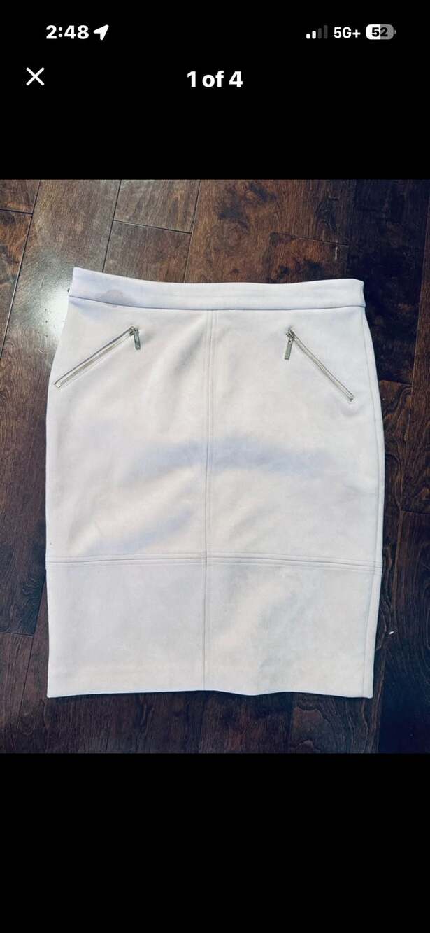 Ivanka Trump Faux Suede Zipper Pocket Pencil Skirt light Pink Size 8